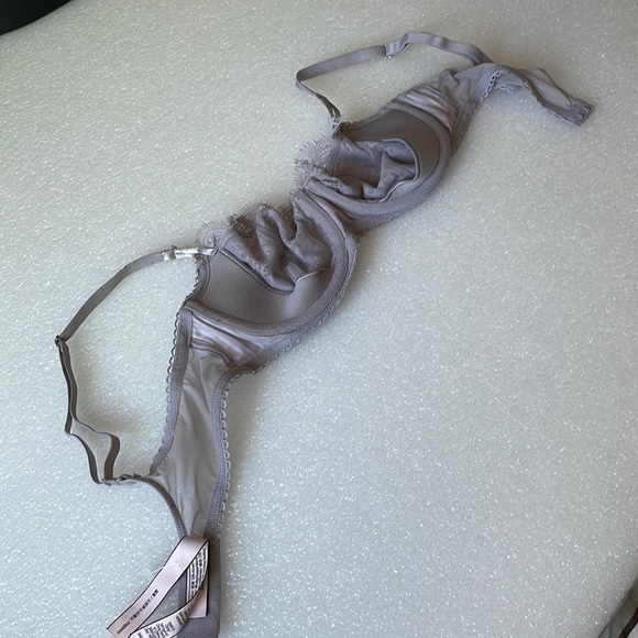 Victoria’s Secret Dream Angels underwire grey lace and stripe combo Sz 34C - Picture 3 of 7